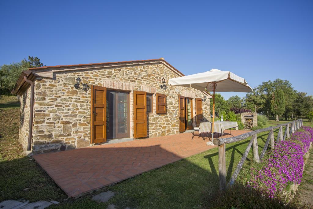 Tenuta Angelici Winery Casa Contea With Pool And Panoramic Pool Cortona Villa Terontola Room photo